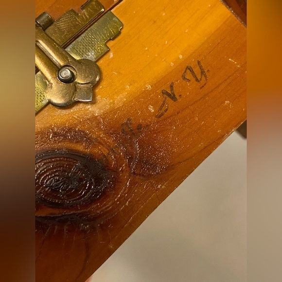 Wooden Jewelry Boxes with Floral Design. Vintage. Handmade and hand painted - Picture 7 of 9